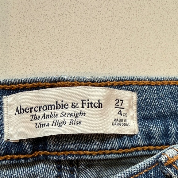 Abercrombie & Fitch The Ankle Straight Ultra High Rise Ripped Jeans, Size 27 - Picture 7 of 11